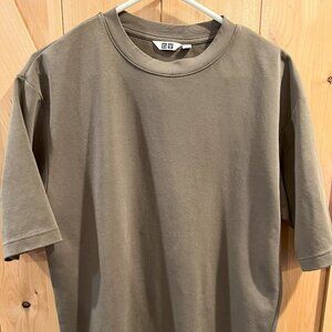 UNIQLO Airism Oversize Tee | Men's Medium